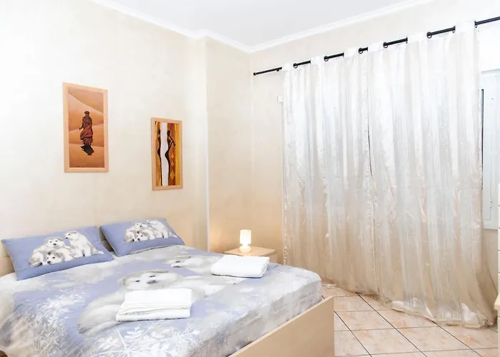 Nicoleta 住宿加早餐酒店