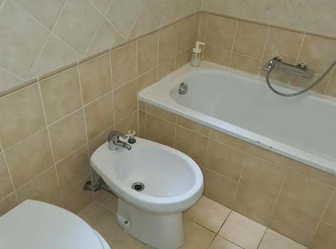 לינה וארוחת בוקר Nicoleta רומא