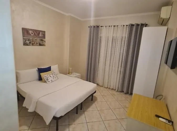 Nicoleta לינה וארוחת בוקר