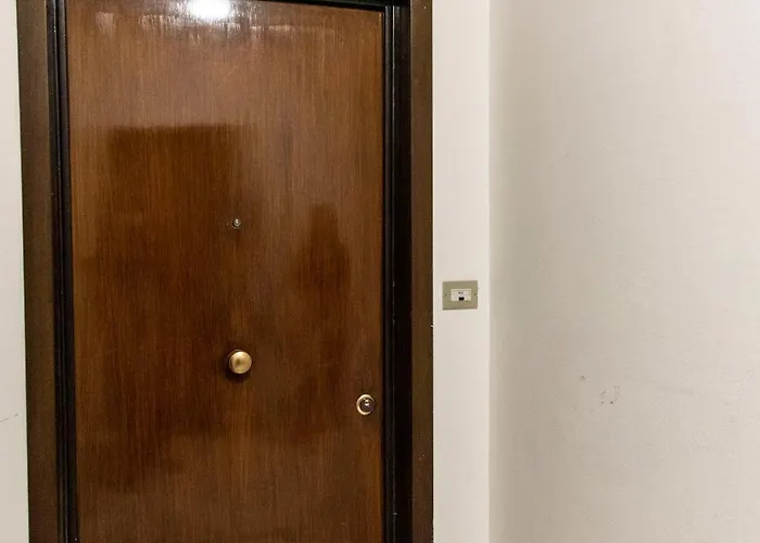 לינה וארוחת בוקר Nicoleta 3*